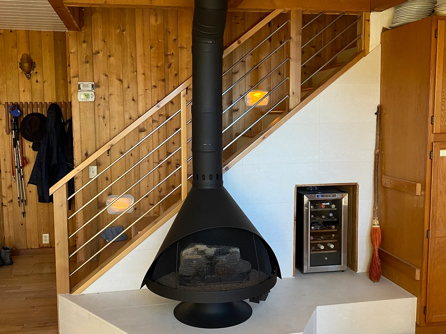 2 bed, 1808 sqft, $4,700 — Photo 4