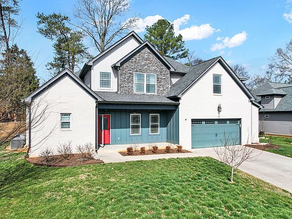 2nd image of 232 Eagle Creek Rd NW