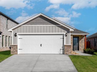 12728 Carrara Ln, Yukon, OK 73099