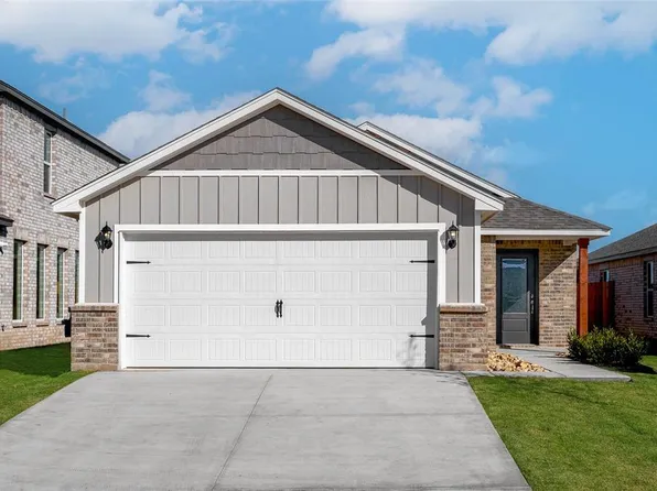 12728 Carrara Ln, Yukon, OK 73099