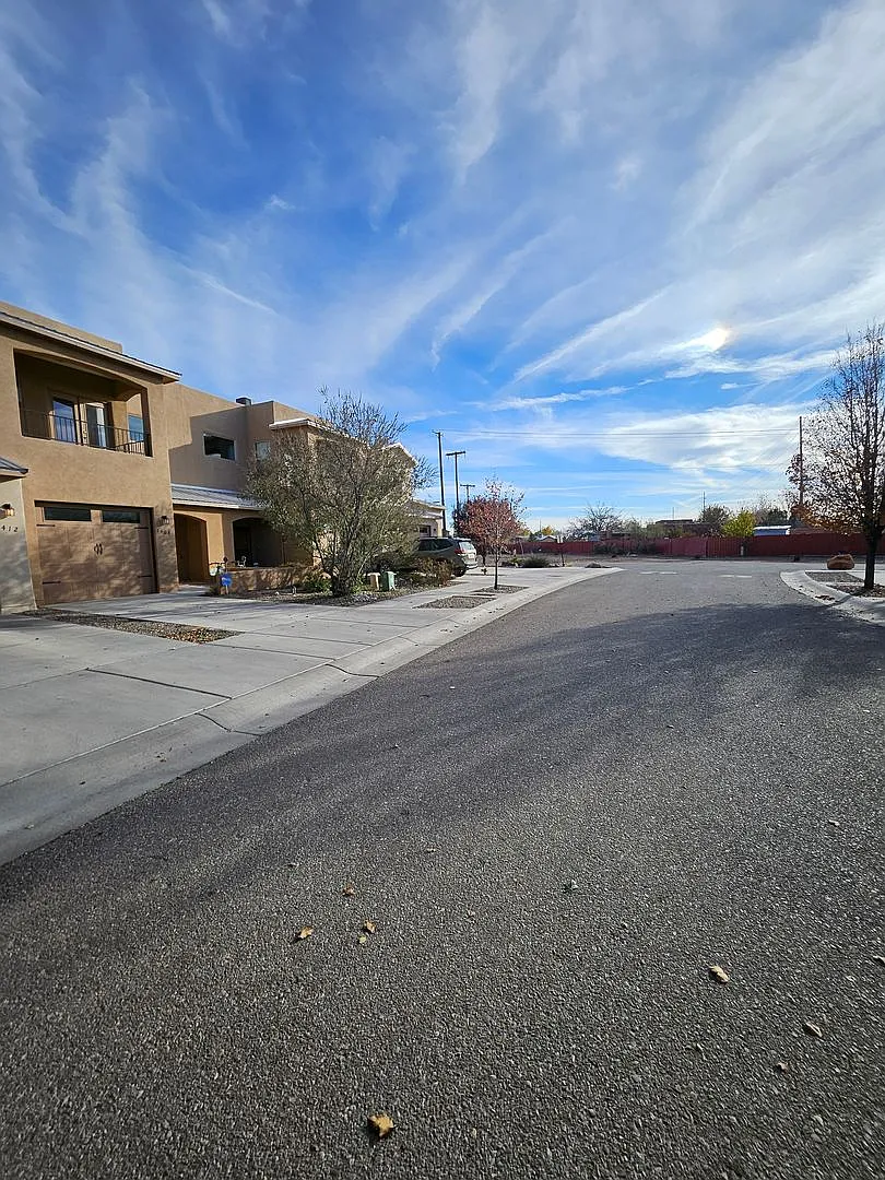 Building Photo - 1408 Lumberton Dr NW