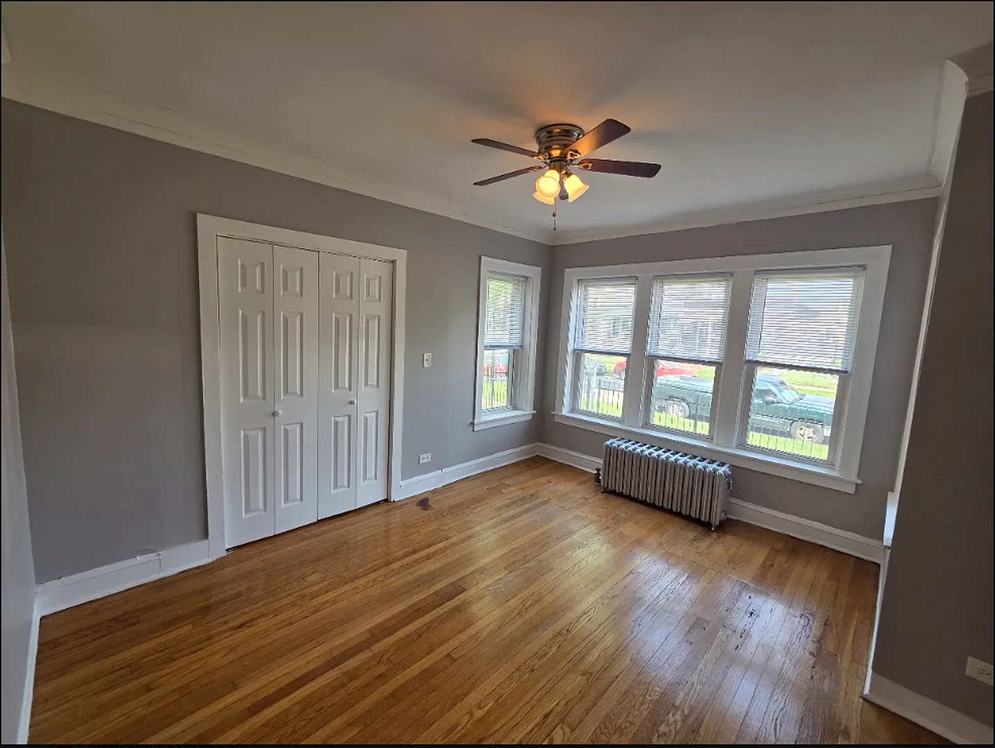 7156 S Rhodes Ave (NEW) — Photo 4