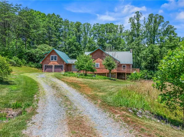 2005 Lynchburg Rd, Westfield, NC 27053