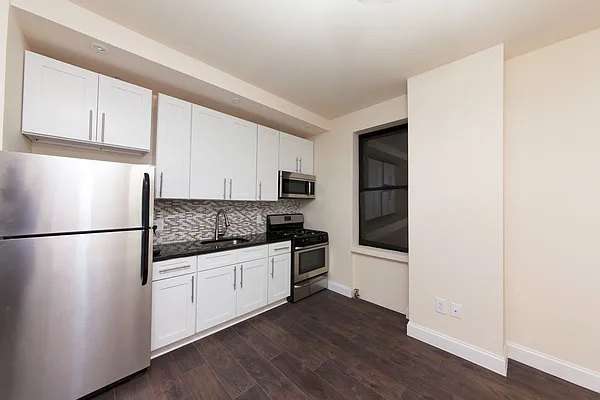 Rented by Sohayegh Enterprises Corp. | media 23