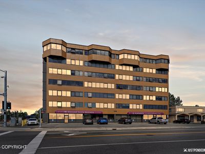 1113 W Fireweed Ln APT 402, Anchorage, AK, 99503