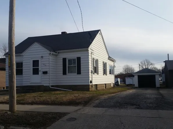 408 S Walnut St, Pinckneyville, IL 62274