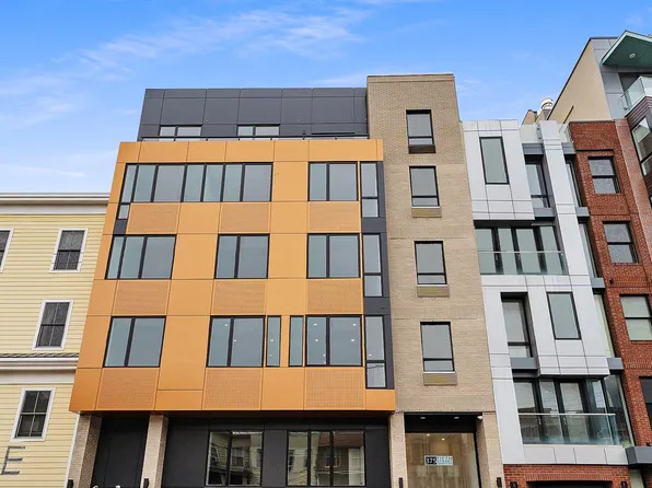 375 5th St #302, Jersey City, NJ 07302