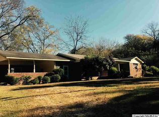 11532 Jackson St, Courtland, AL 35618