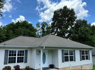 608 Maney Ln, Dalton, GA 30720