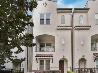 4009 Barnes St, Houston, TX 77007