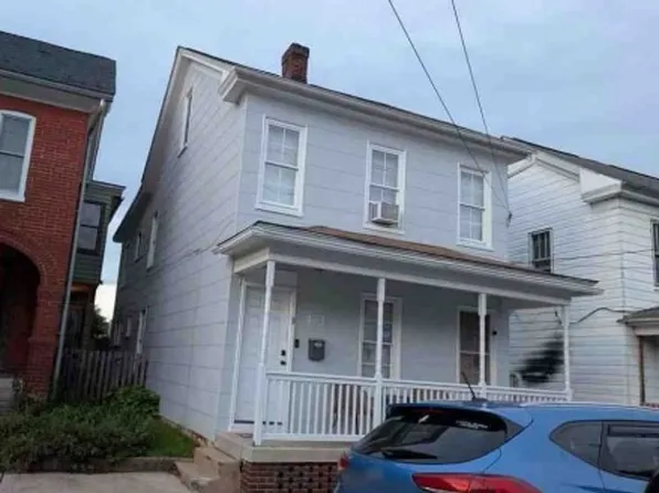 322 W John St, Martinsburg, WV 25401