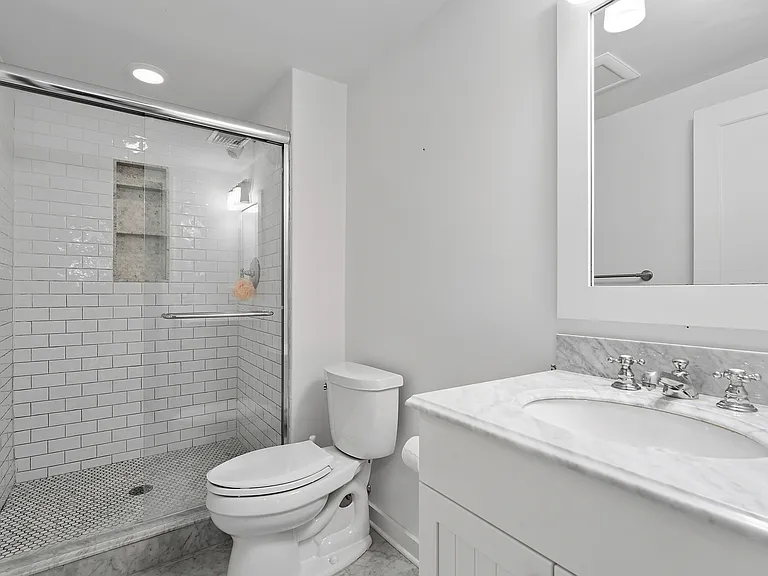 42 Broidy Ln — Photo 17