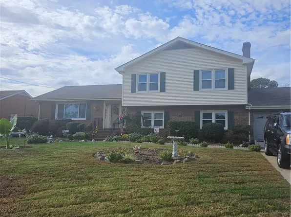 904 Flintfield Cres, Chesapeake, VA 23321