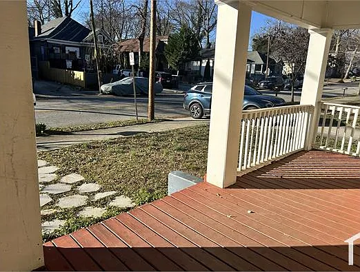 1153 Oak St SW — Photo 21