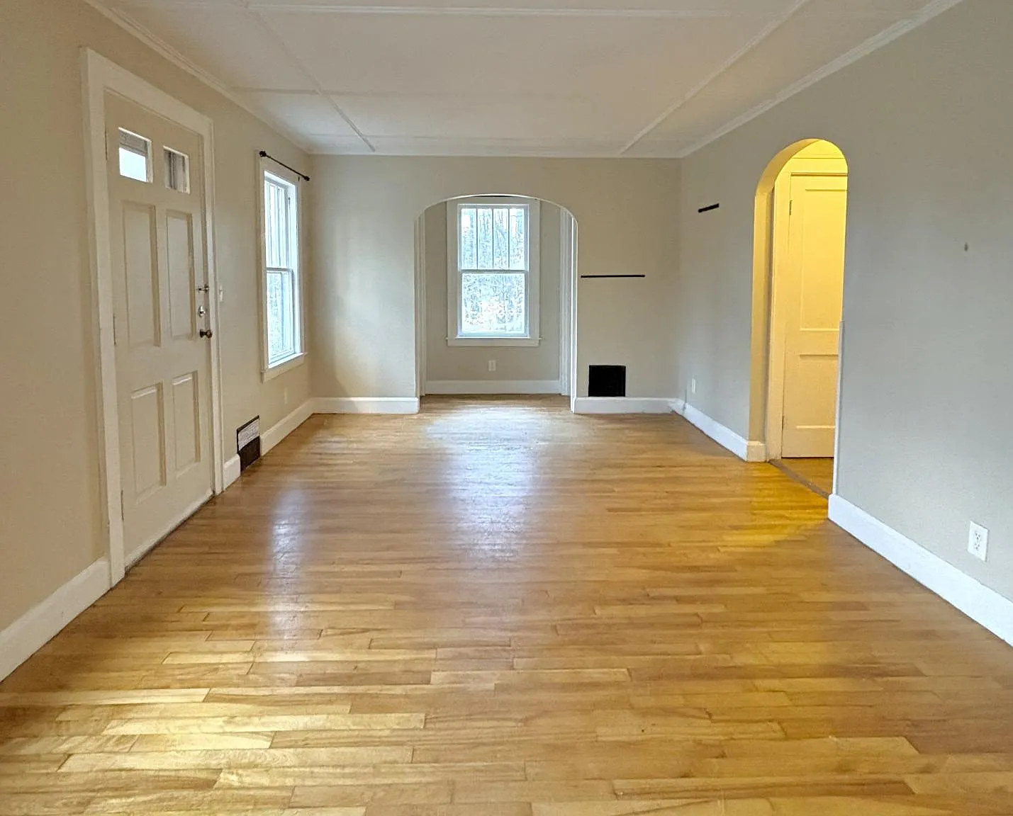 1 bed, 672 sqft, $1,475 — Photo 2