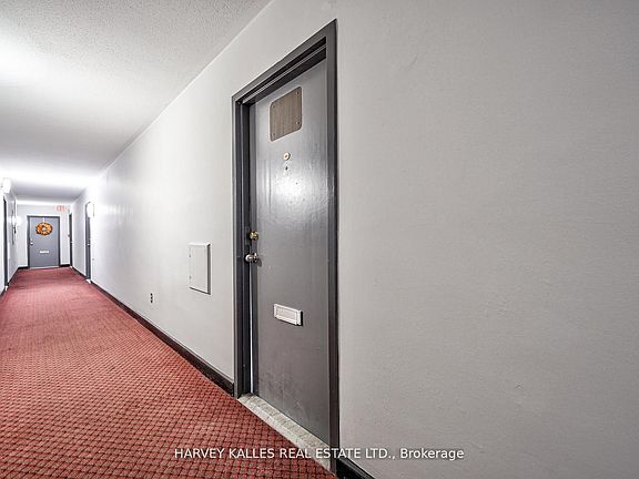 5th image of 2000 Sheppard Ave W #708