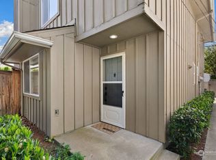 5421 Fauntleroy Way SW #A, Seattle, WA 98136