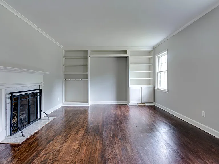 4207 Barfield Rd — Photo 25