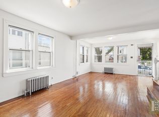 11643 133rd St, South Ozone Park, NY 11420