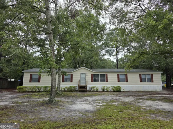 311 Mockingbird Dr, Springfield, GA 31329