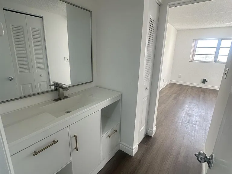 5860 NW 64th Ave #307 — Photo 12