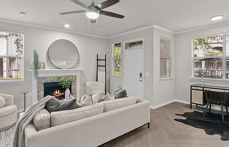 Bala Woods at Kingwood Apartments — Photo 28