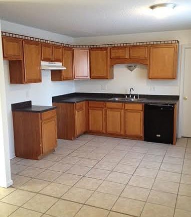 2nd image of 9456 English Oak Dr