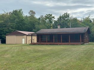 W14871 Sandtown Rd, Engadine, MI 49827