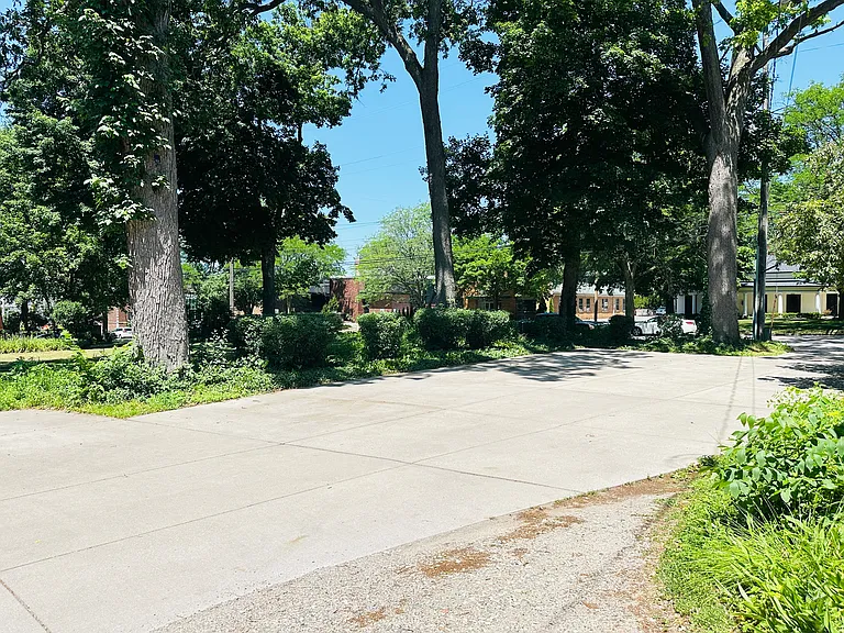 434 Cherry St SE #26 — Photo 3