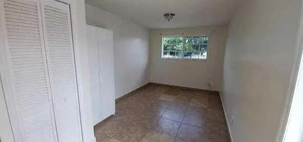 17131 NW 44th Ave — Photo 1