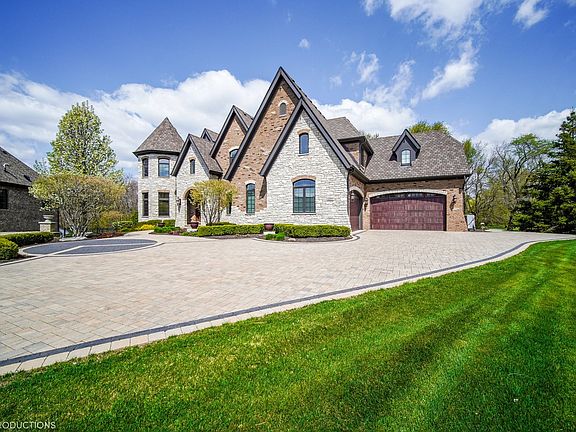 3rd image of 22860 Dublin Ct
