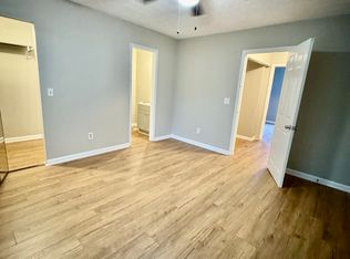350 Black Oak Ct, Marietta, GA 30008