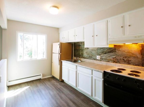 4420 S 25th St APT 4