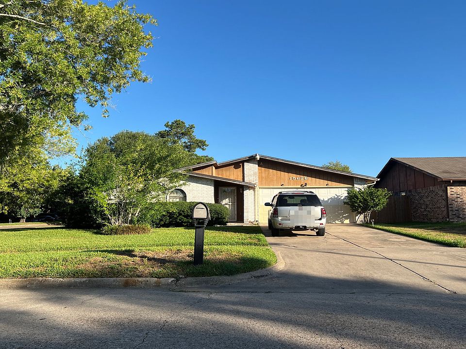 1st image of 15626 Winter Briar Dr