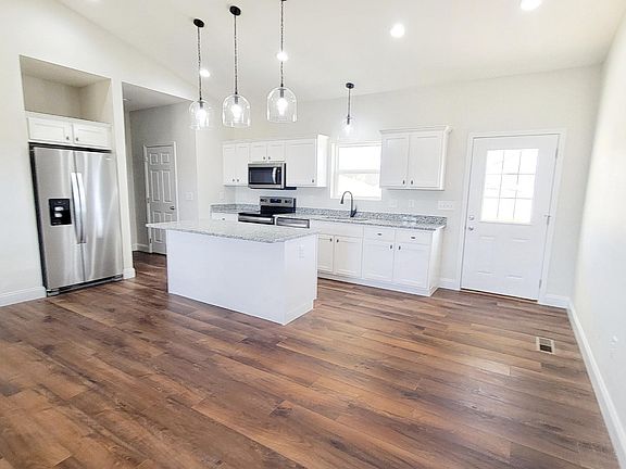 5th image of 1452 Grandeur Ave Lot 17