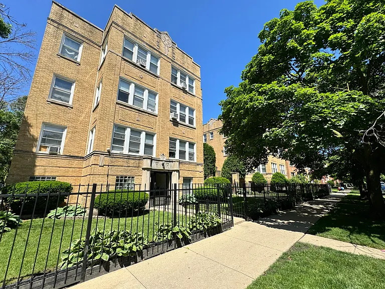 4904-08 N Saint Louis Ave #3N — Photo 14
