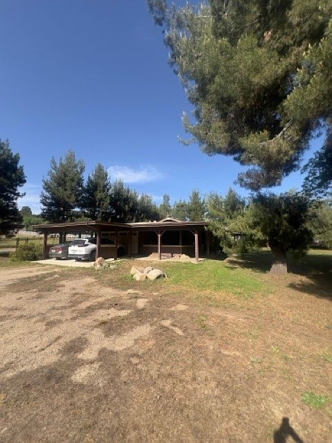 1st image of 15510 Woods Valley Rd