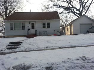 1809 Walnut St, Cedar Falls, IA 50613