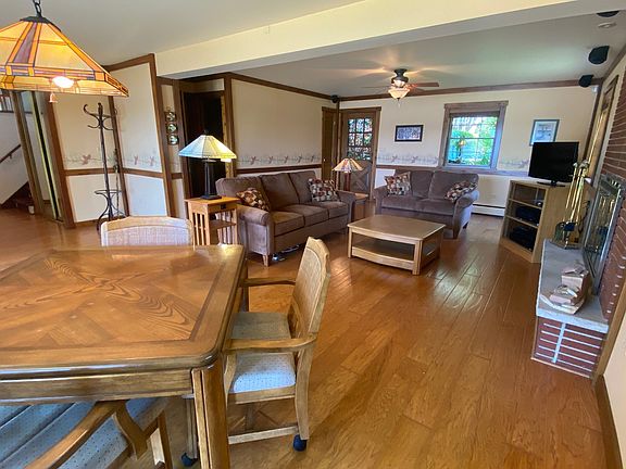 5th image of 2812 S Briarwood Dr E
