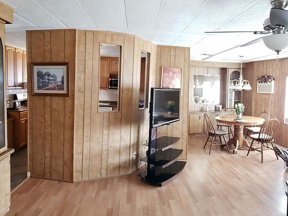 5th image of 2055 S Nelson Dr