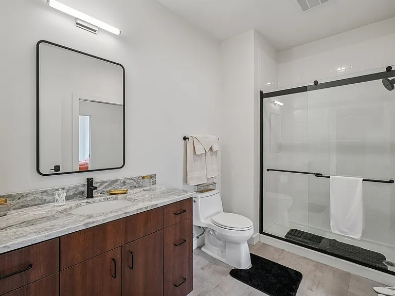 Lafayette West Apartments — Photo 10
