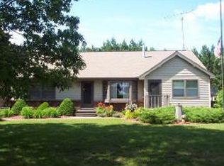 E6604 Guth Rd, Weyauwega, WI 54983