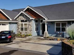 572 Old Waverly Way, Eagle Pt, OR 97524