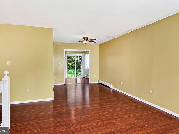 3rd image of 715 Lincoln Ave