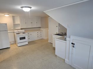 33 Harbor St APT 3R, Salem, MA 01970