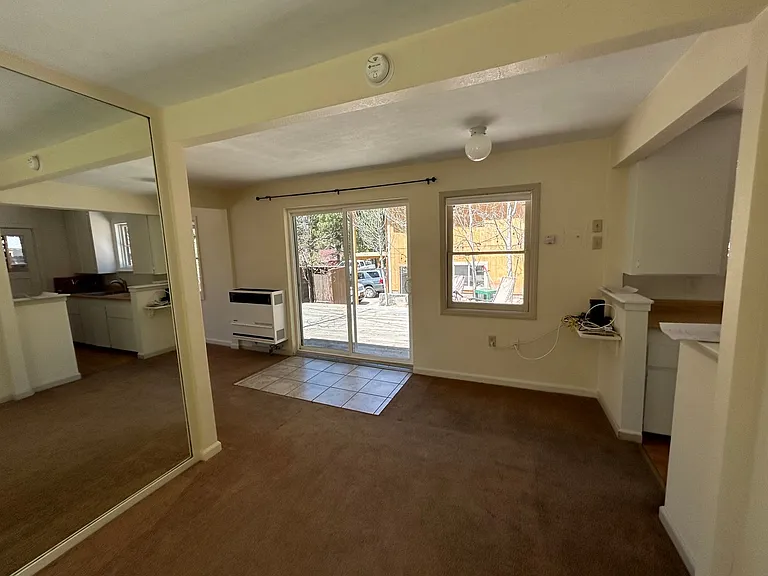 2890 Sacramento Ave — Photo 8