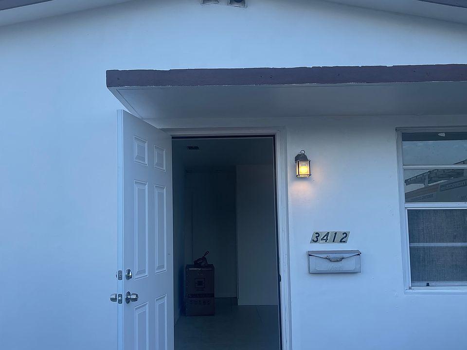 1st image of 3412 SW 89th Ct