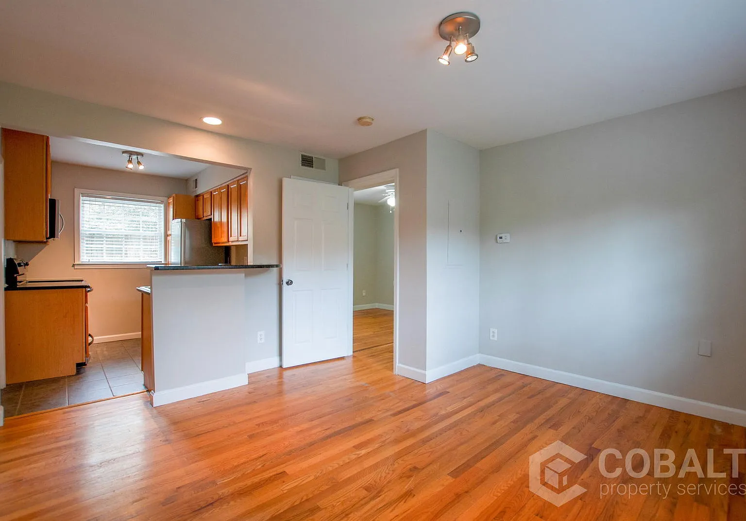 1 bed, 1.0 bath, 600 sqft, $1,195 — Photo 1