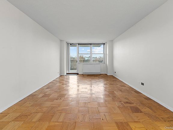 2nd image of 4140 Union Street #6R