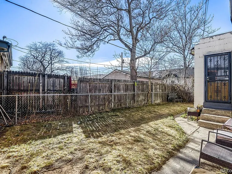 424 E Tennessee Ave — Photo 10